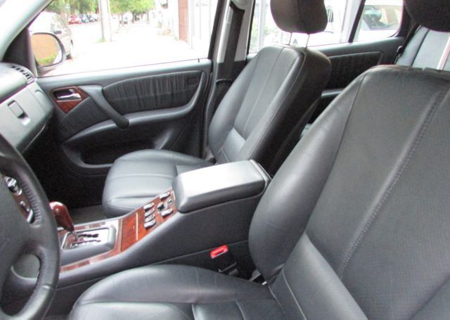 Mercedes Benz ML 430 2001, apenas 127.000 km, absolutamente impecável - Foto 8