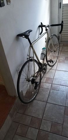 Bicicleta de Corrida marca PEUGEOT da França relíquia dos anos 80 peça rara - Foto 5