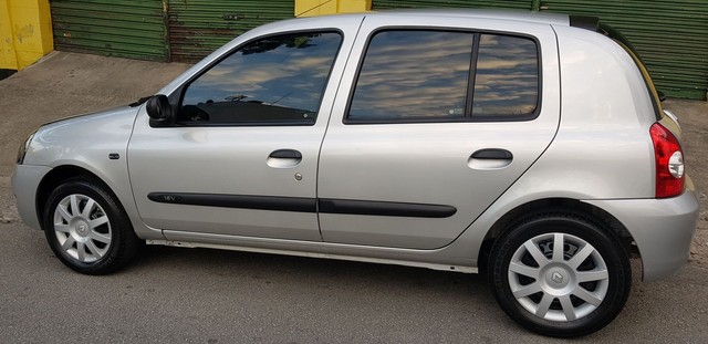 VENDO RENALT CLIO NOVO NOVO