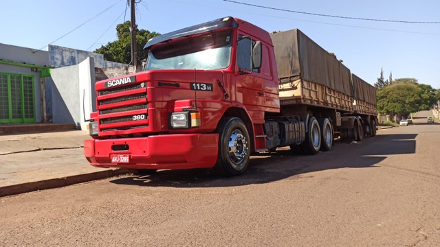 SCANIA 113 ANO 98 8 MARCHAS TOP LAINE