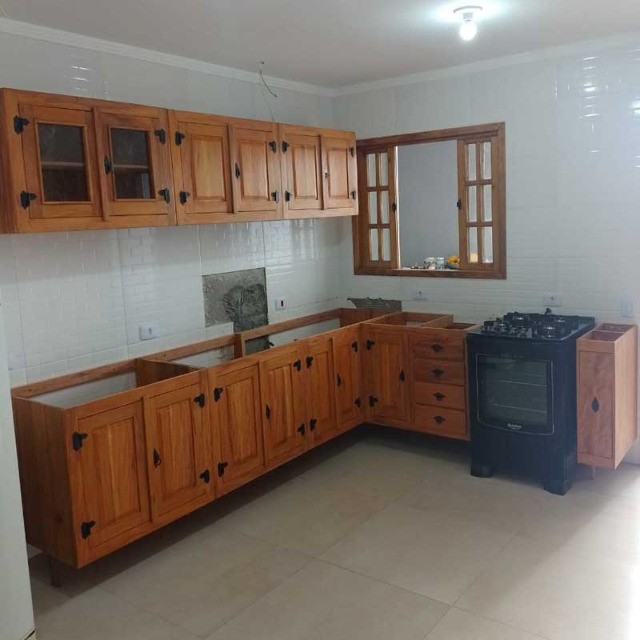 Peça Seu Orçamento Armarinho e Gabinete De Peroba Rosa - Foto 4