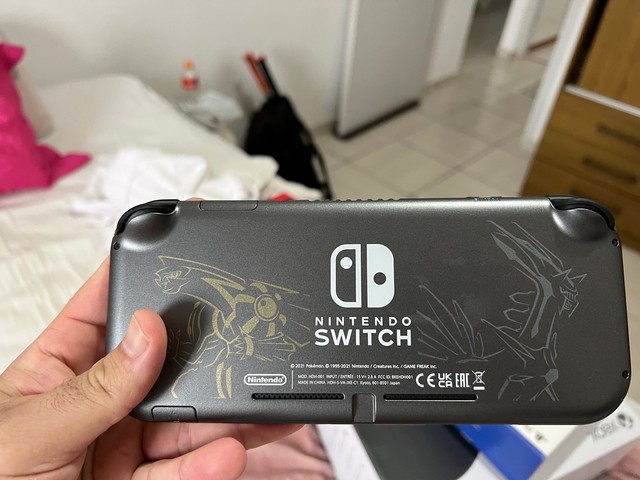 Nintendo Switch Lite Pokémon 