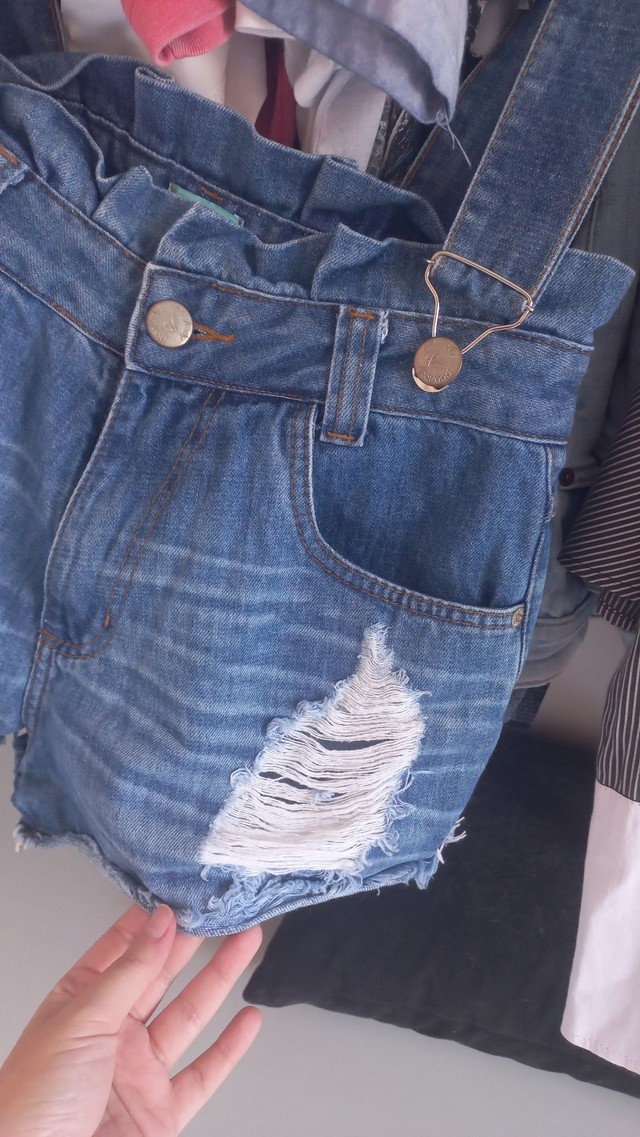 Jardineira jeans - Foto 2