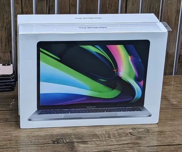 MacBook Pro m2 8gb 256ssd 13inch