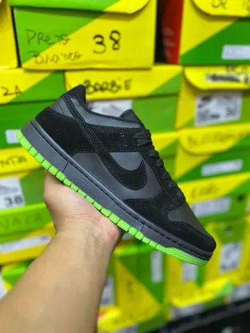 Tênis Nike Dunk Low 