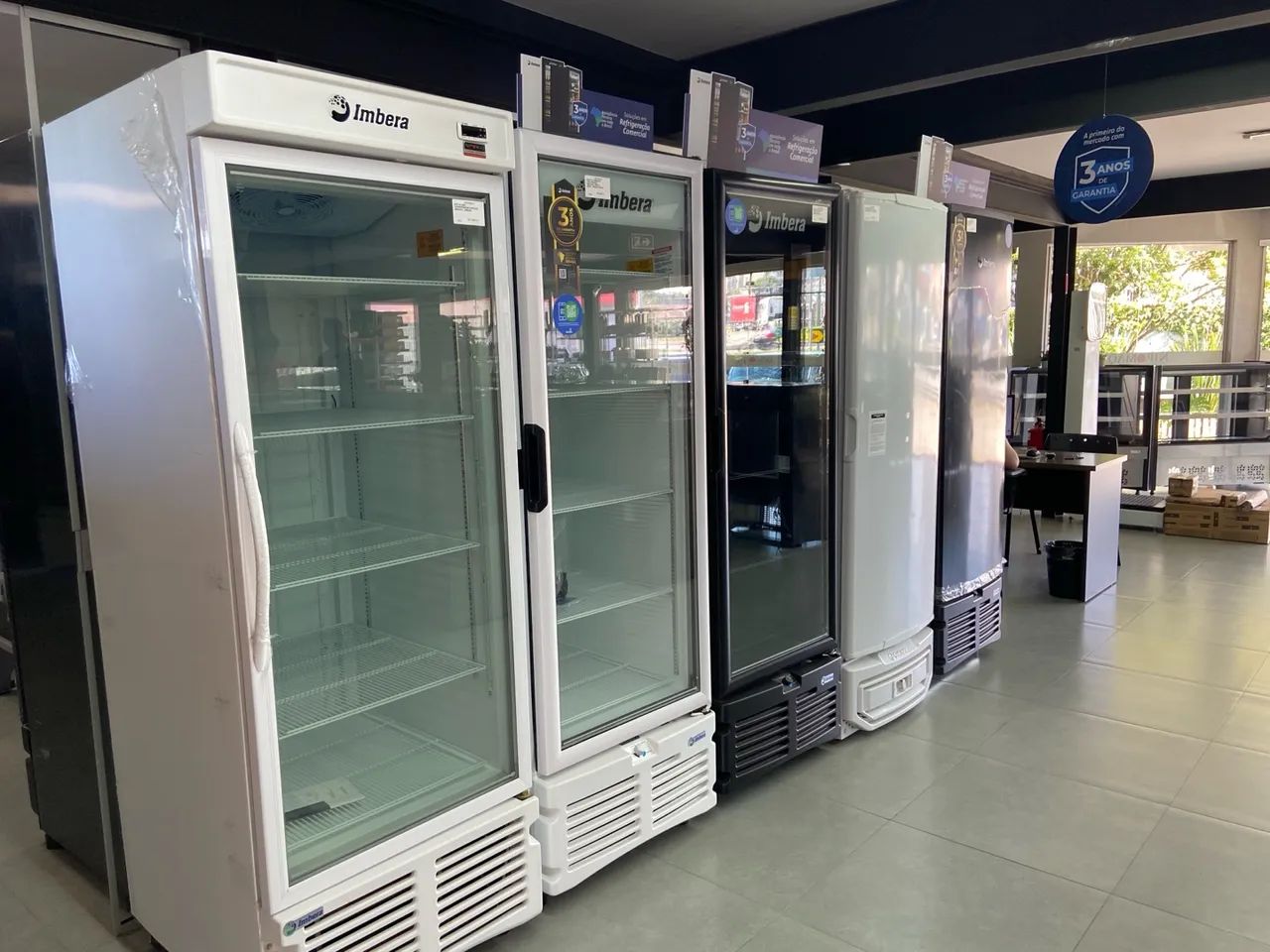 FREEZER VERTICAL TRIPLA AÇÃO PORTA SÓLIDA EVZ21 - IMBERA - Foto 5