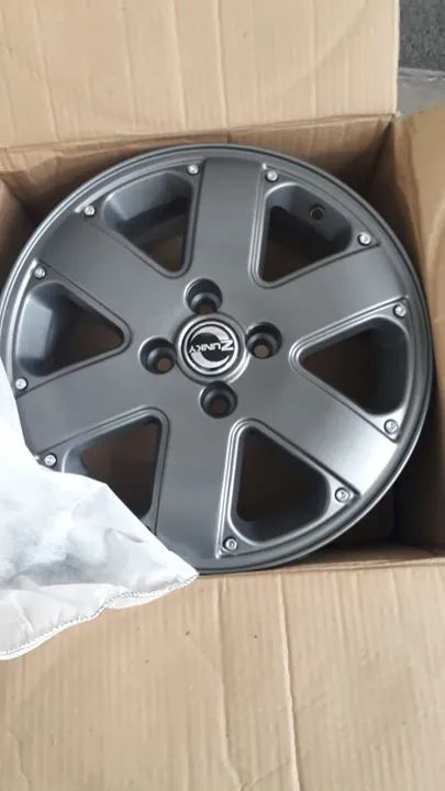 Roda aro 15 Volkswagen pimentinha grafite Gol 4X100 jogo