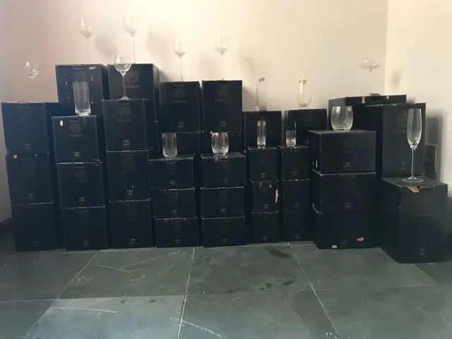 Bateria de copos de cristal lapidado da marca Strauss. - Foto 6