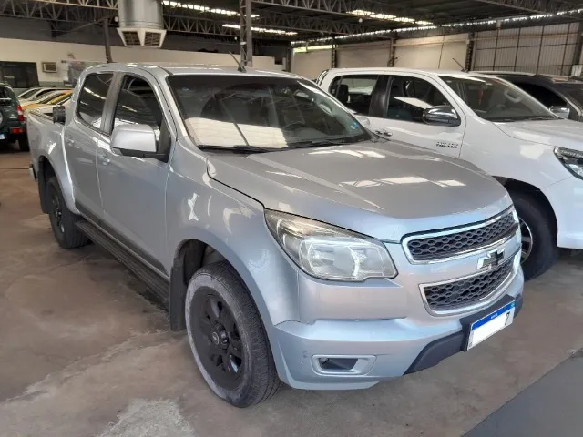 S10 LT 2.4 Flex CD 2013 - Super Oportunidade!