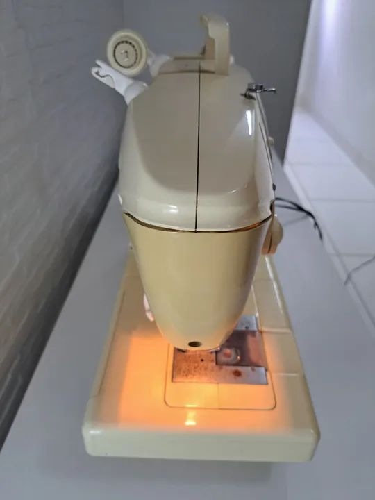 Máquina de costura Singer - Foto 3