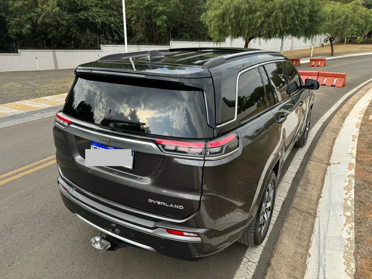 Commander Overland Turbo flex 2023 único dono