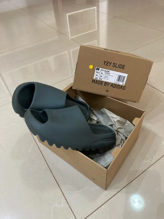 Chinelo Yeezy Slide Slate Marine 
