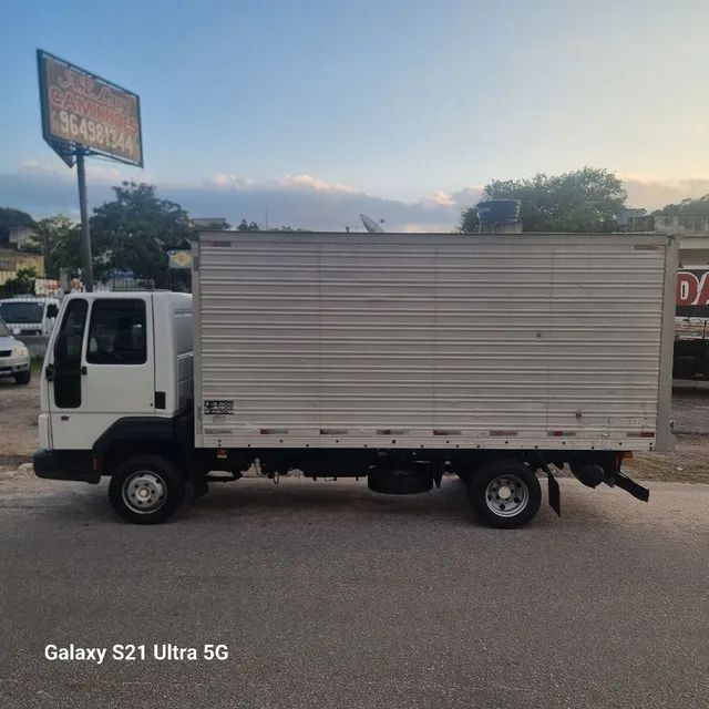 Ford cargo modelo 816 baú ano 2013 - Foto 5