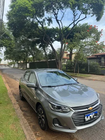 hatches CHEVROLET ONIX 2024 Usados e Novos