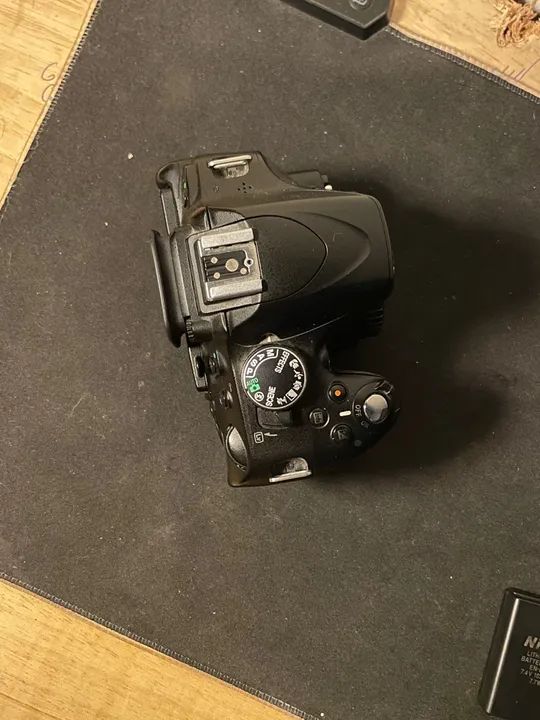 Câmera DSLR Nikon D5100