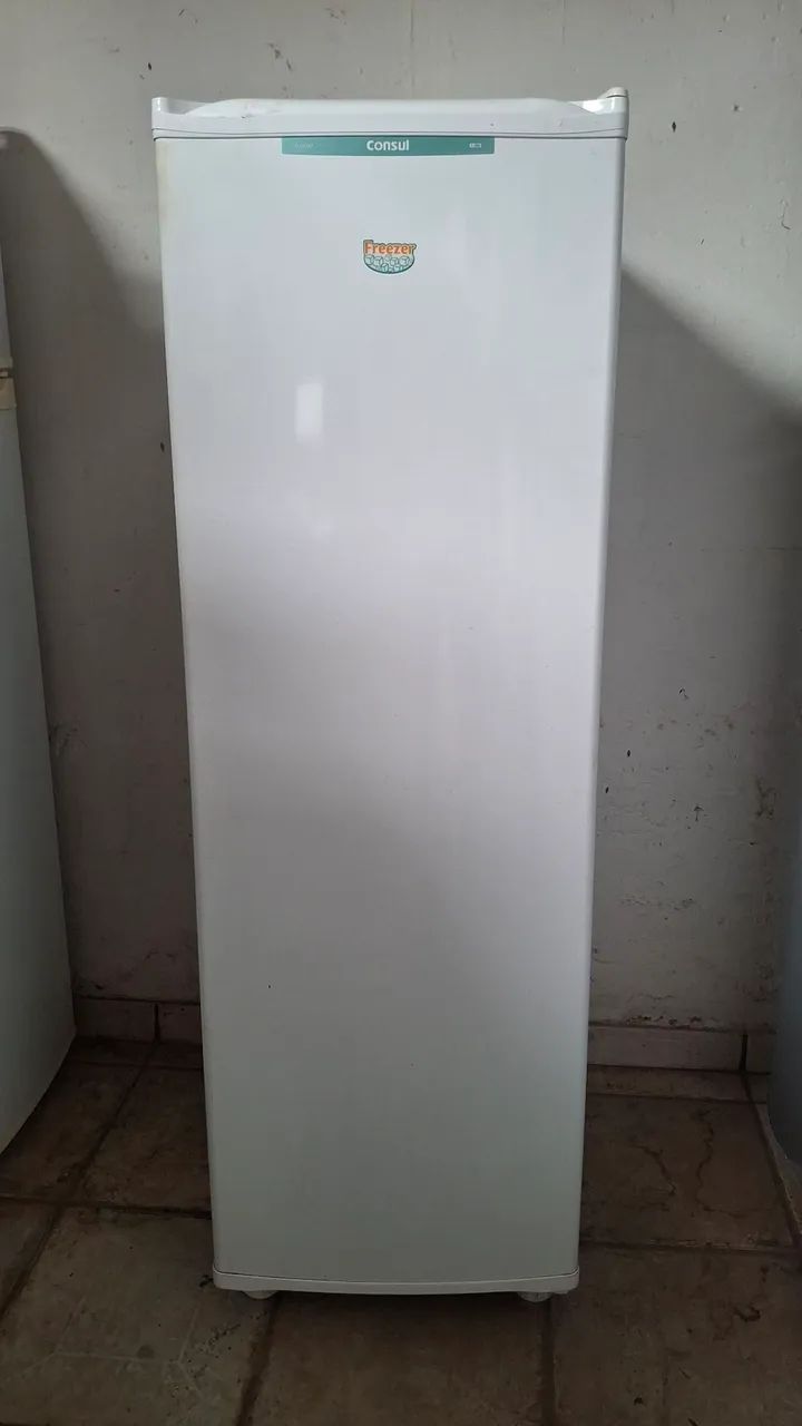 FREEZER VERTICAL CONSUL USADO