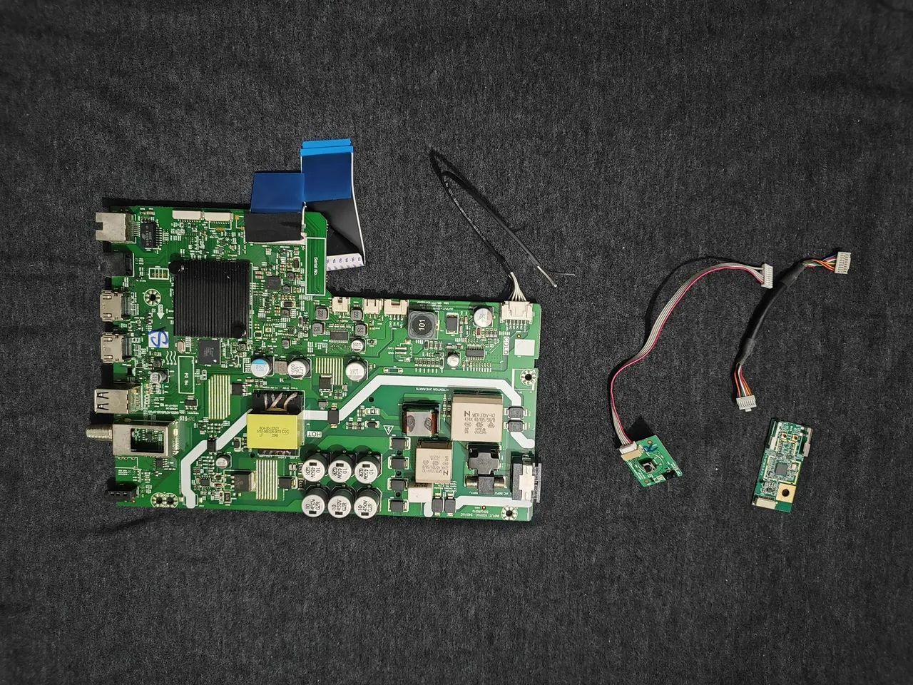 Placa principal tv smartv Philco 