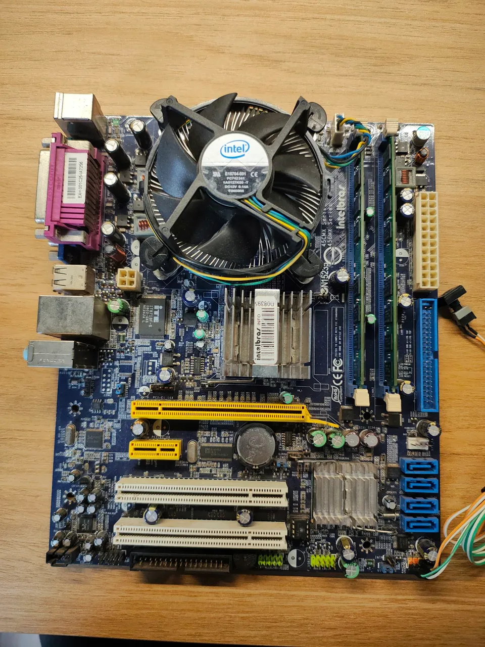 Kit Core 2 Duo E8400 4GB RAM