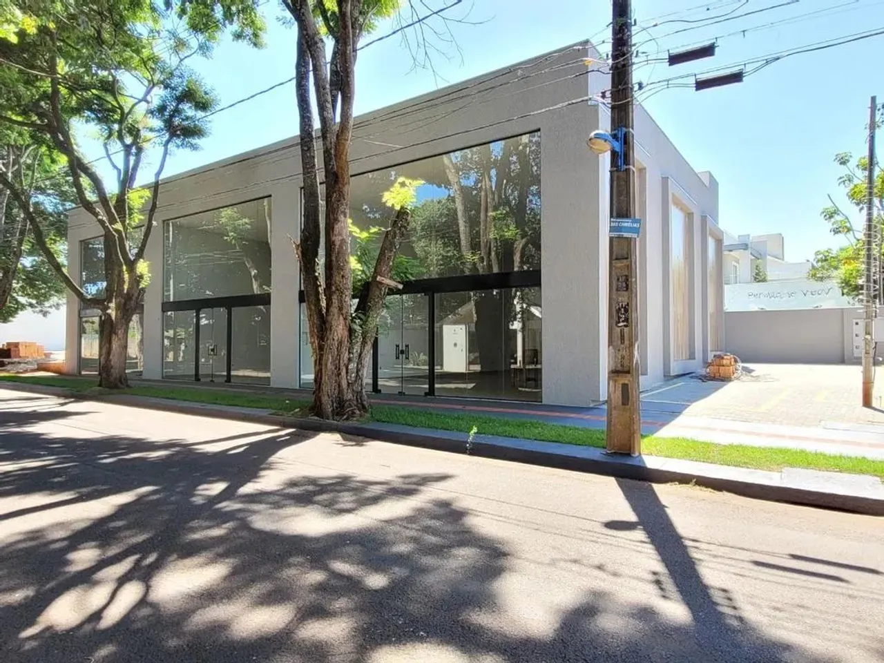 Sala para alugar em Maringá, Vila Nova, com 133.03 m²