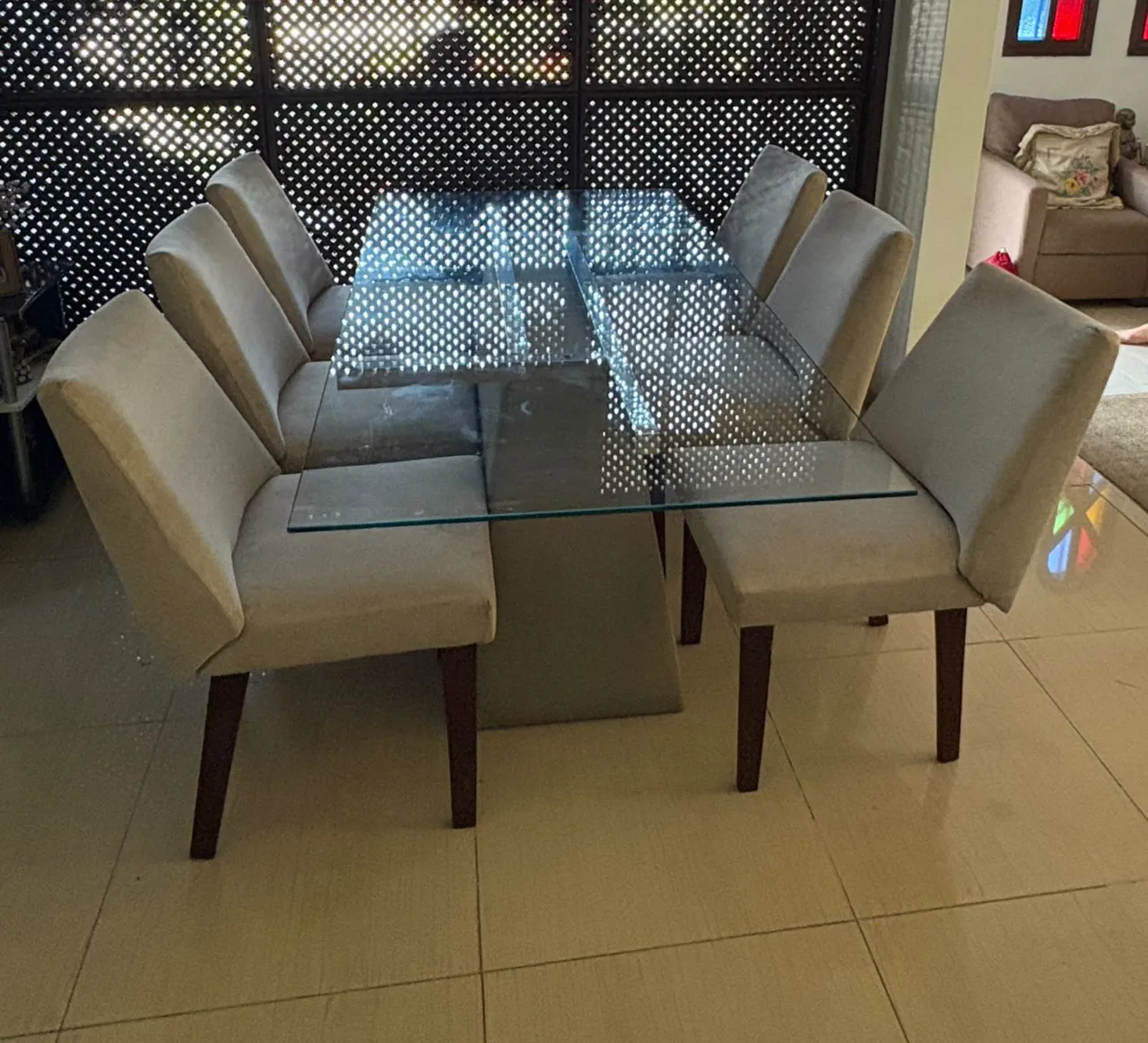 Mesa de jantar de vidro 6 lugares