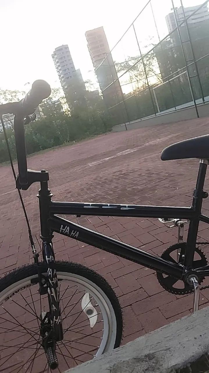 Bicicleta BMX Aro 20 - Foto 3