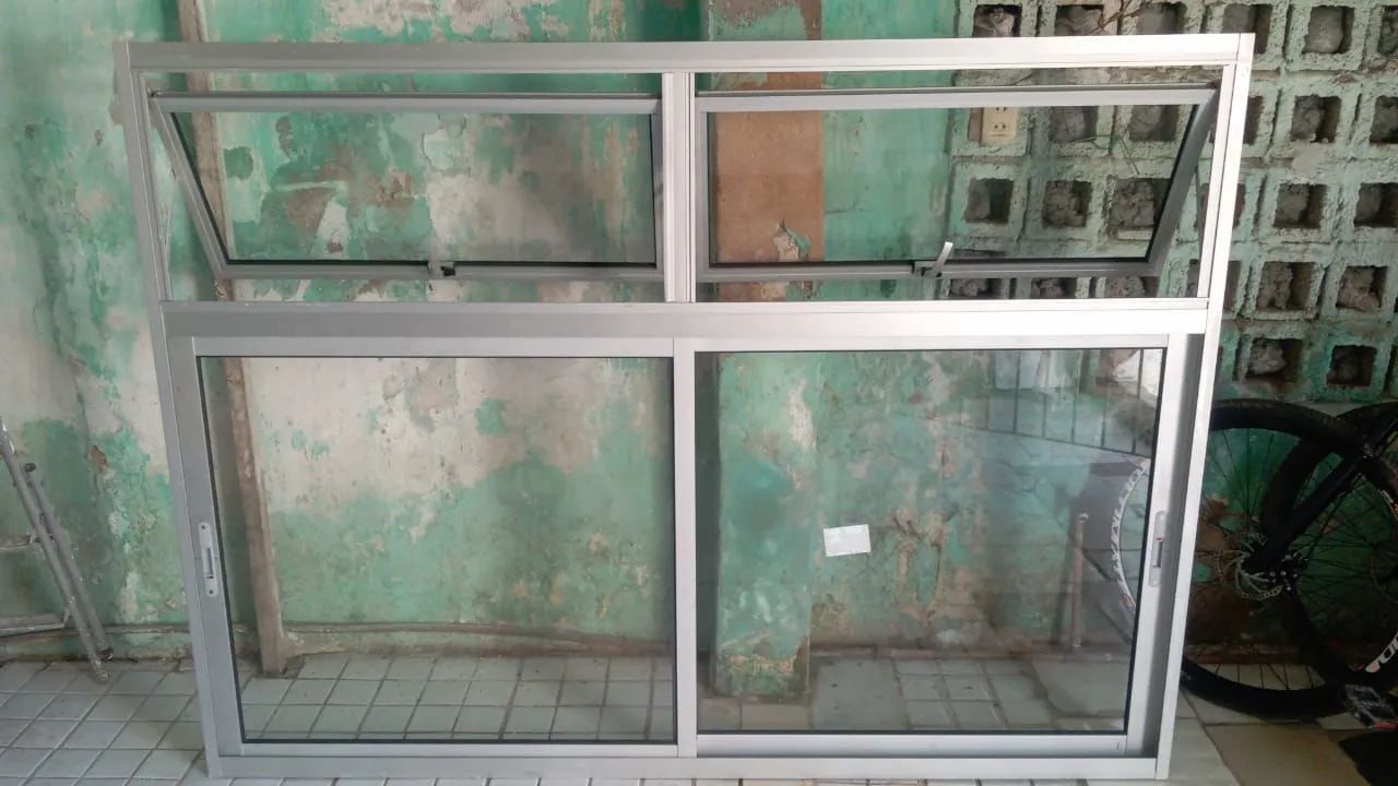 Janela de alumínio com vidro 2metros por 1,50 
