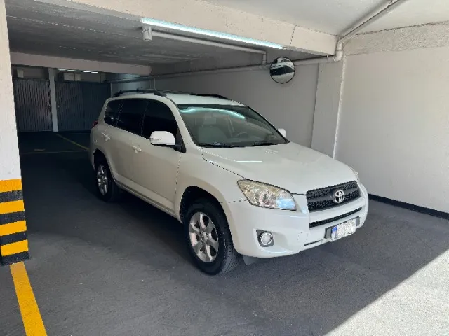 Rav 4 Toyota 4x2 2011