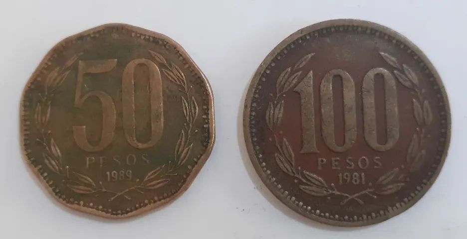 Lote 2 Moedas Chile - 50 Pesos (1989) / 100 Pesos (1981)