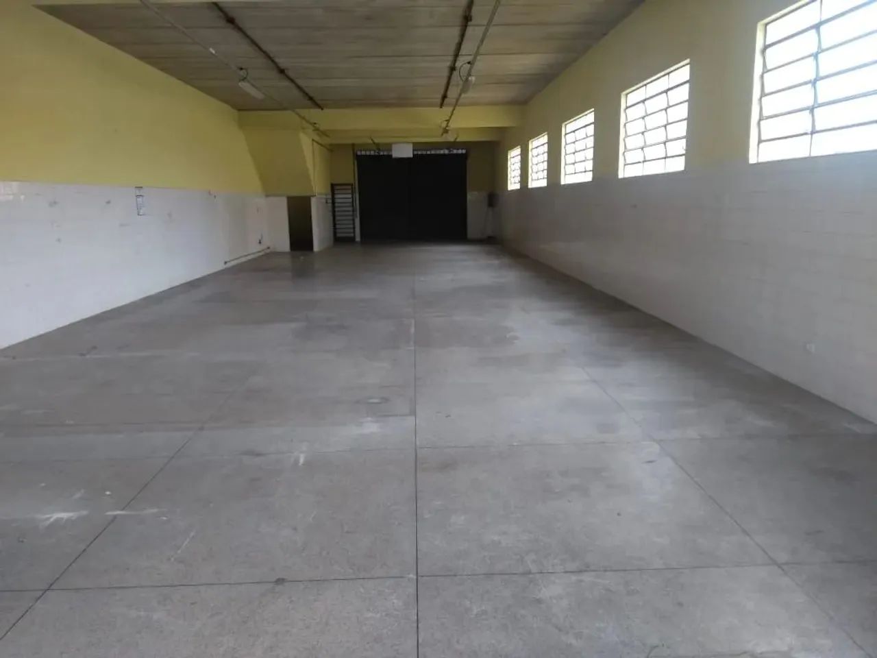 Imóvel para aluguel possui 1100 metros quadrados em Casa Verde Alta - São Paulo - SP