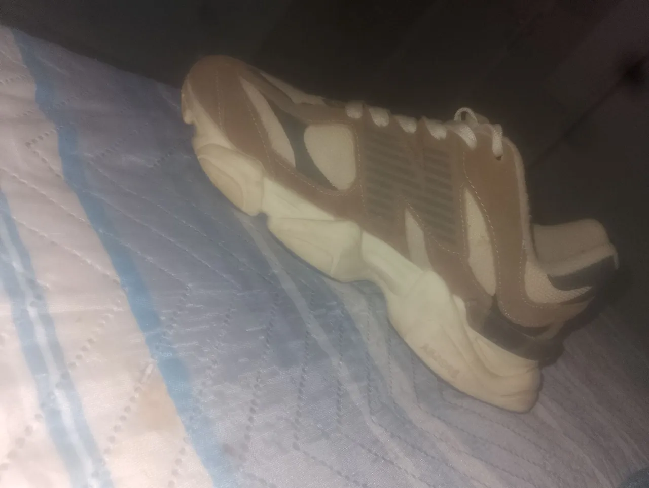 Tênis Adidas Yeezy 450 - Bege