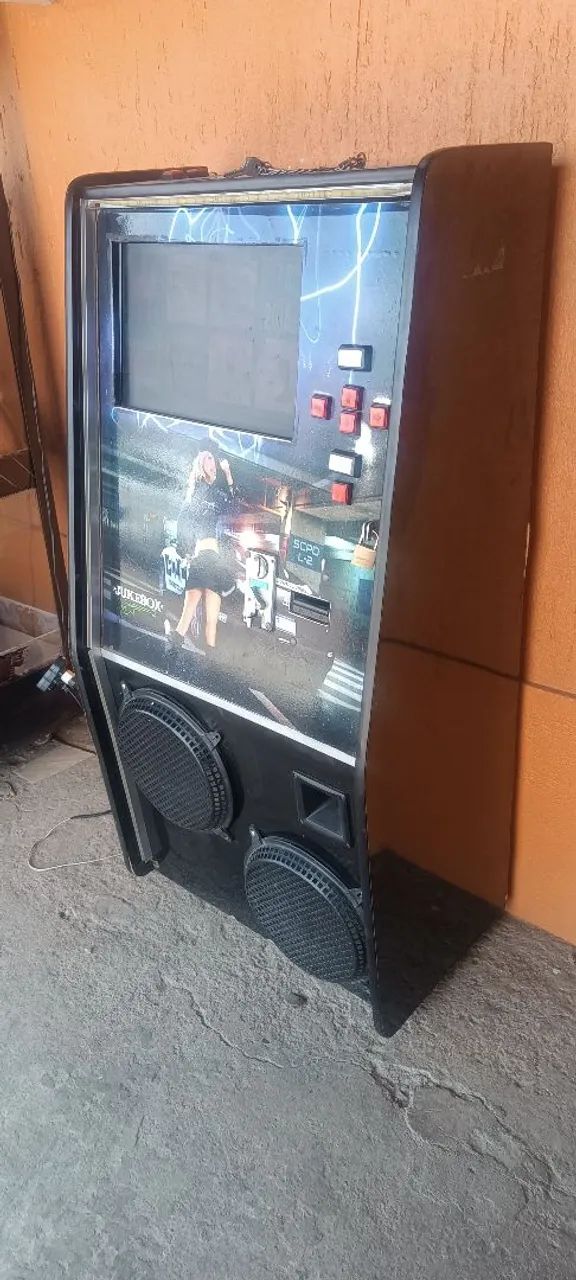 Máquina de música 64595544950915123