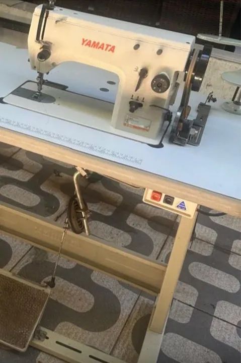 Máquina de Costura  - Foto 2