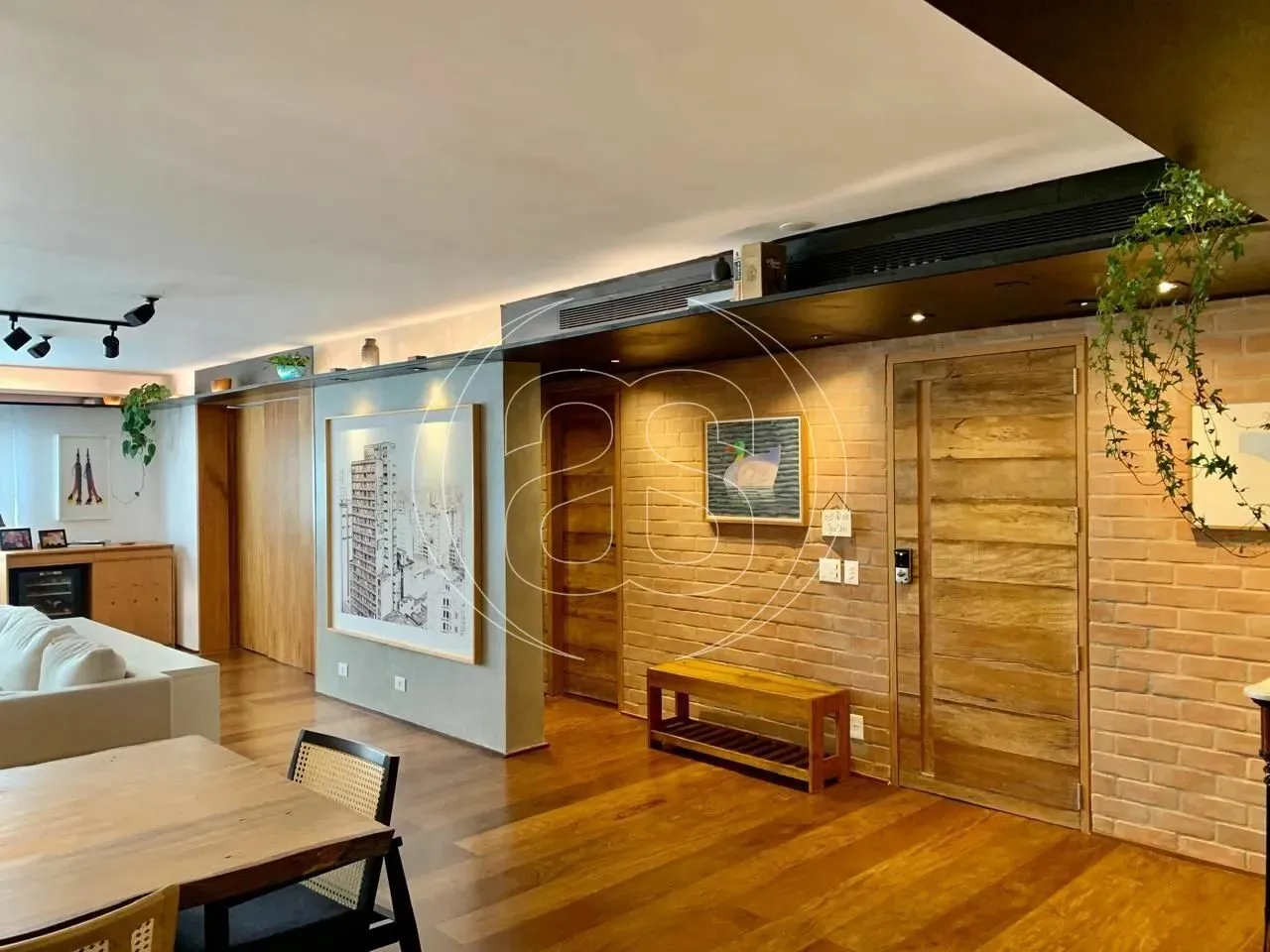 APARTAMENTO PARA LOCAÇÃO COM SUÍTES E GARAGEM