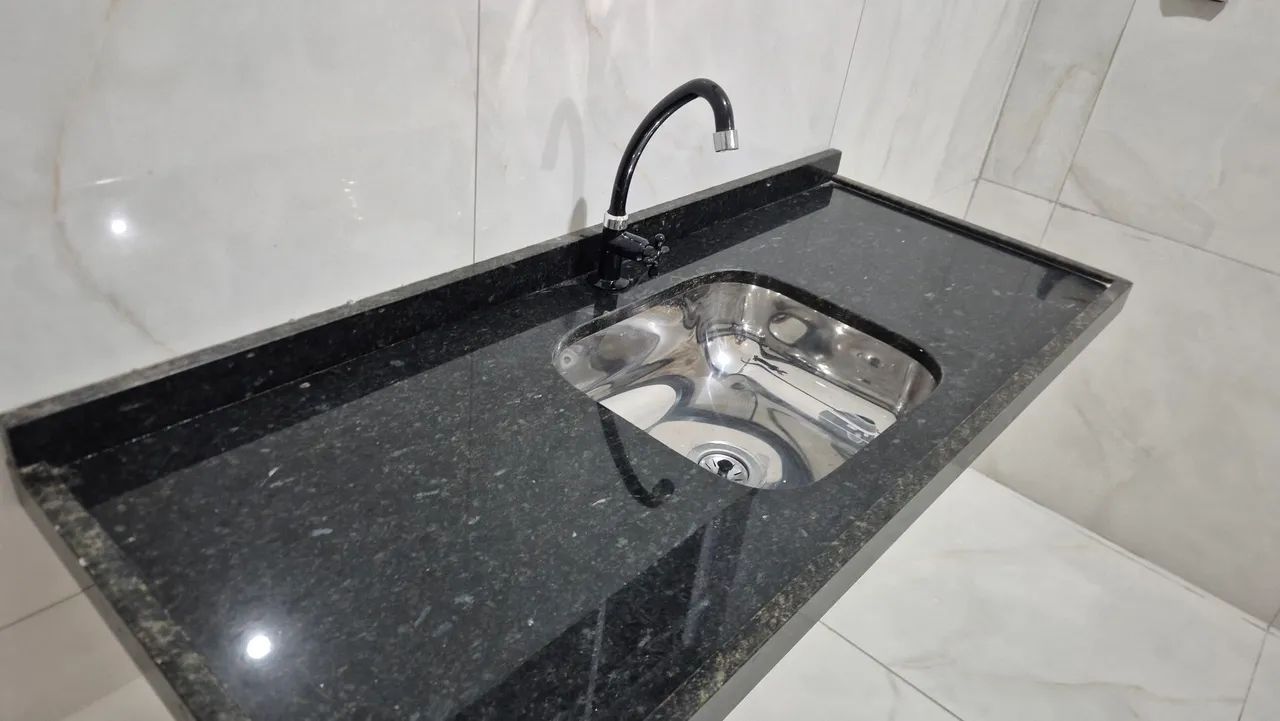 PIA NOVA SEM USO NO GRANITO 120cmx50cm 
