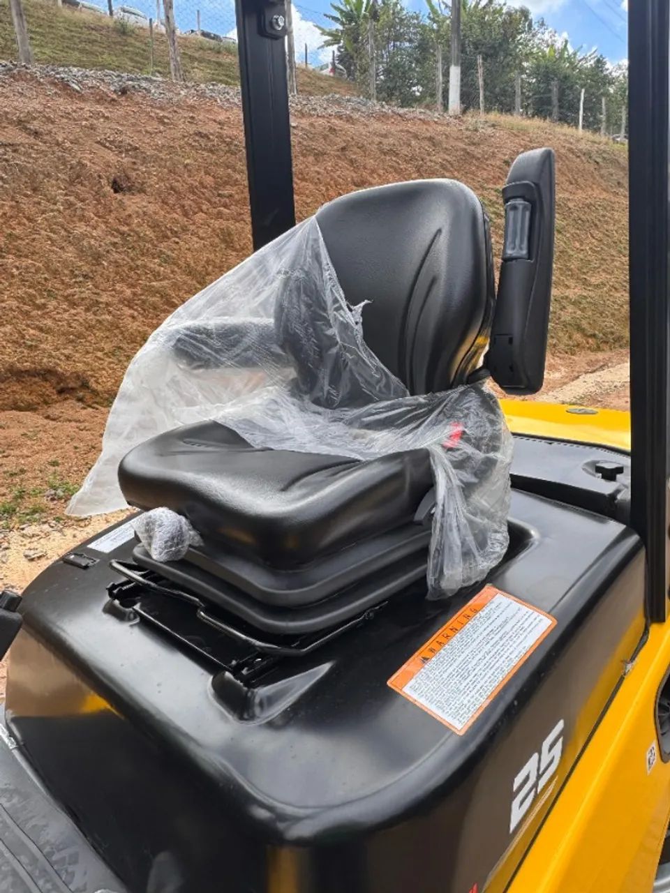 EMPILHADEIRA HANGCHA | 2.500KG | TRIPLEX | A PRONTA ENTREGA  - Foto 2