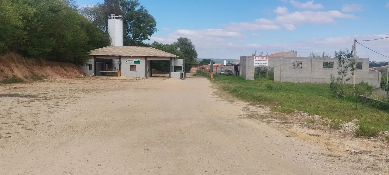 Vendo terreno chacara de 627 MTS em condomínio fechado R$ 120.000