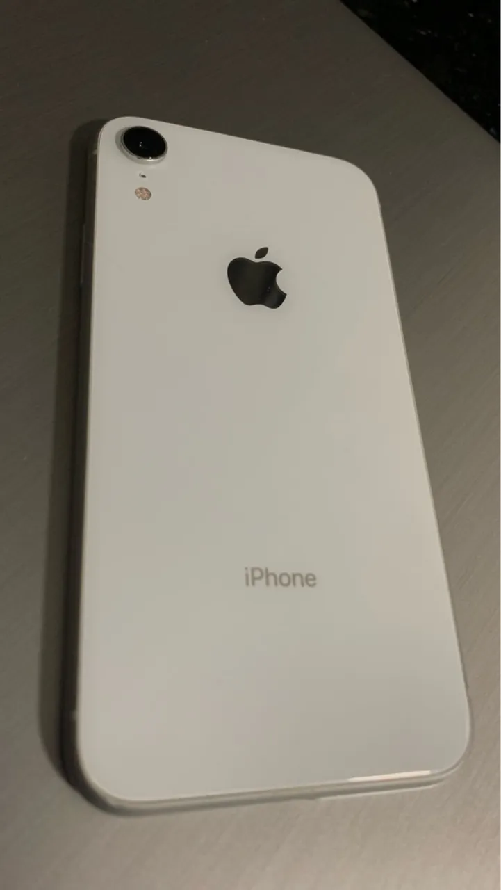 iPhone XR