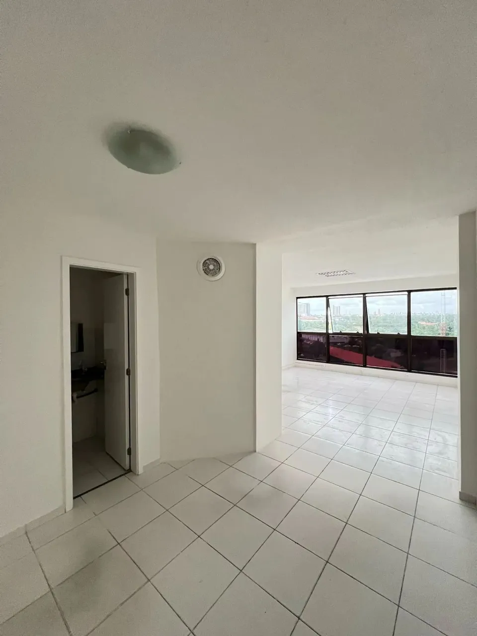 VENDO SALA EDF. GOLDEN TOWER