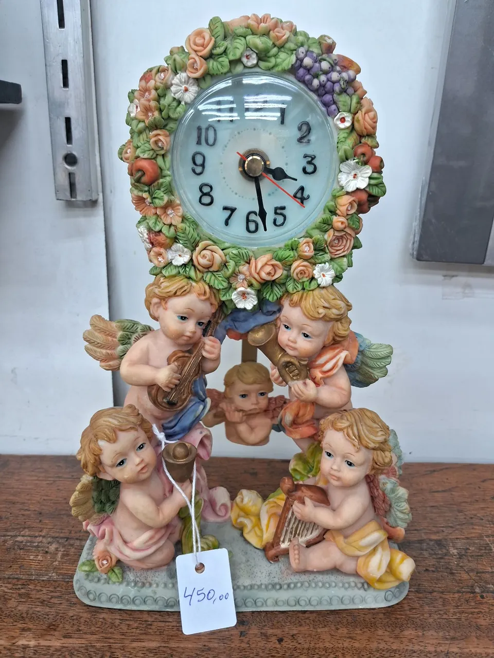Relógio decorativo com anjos