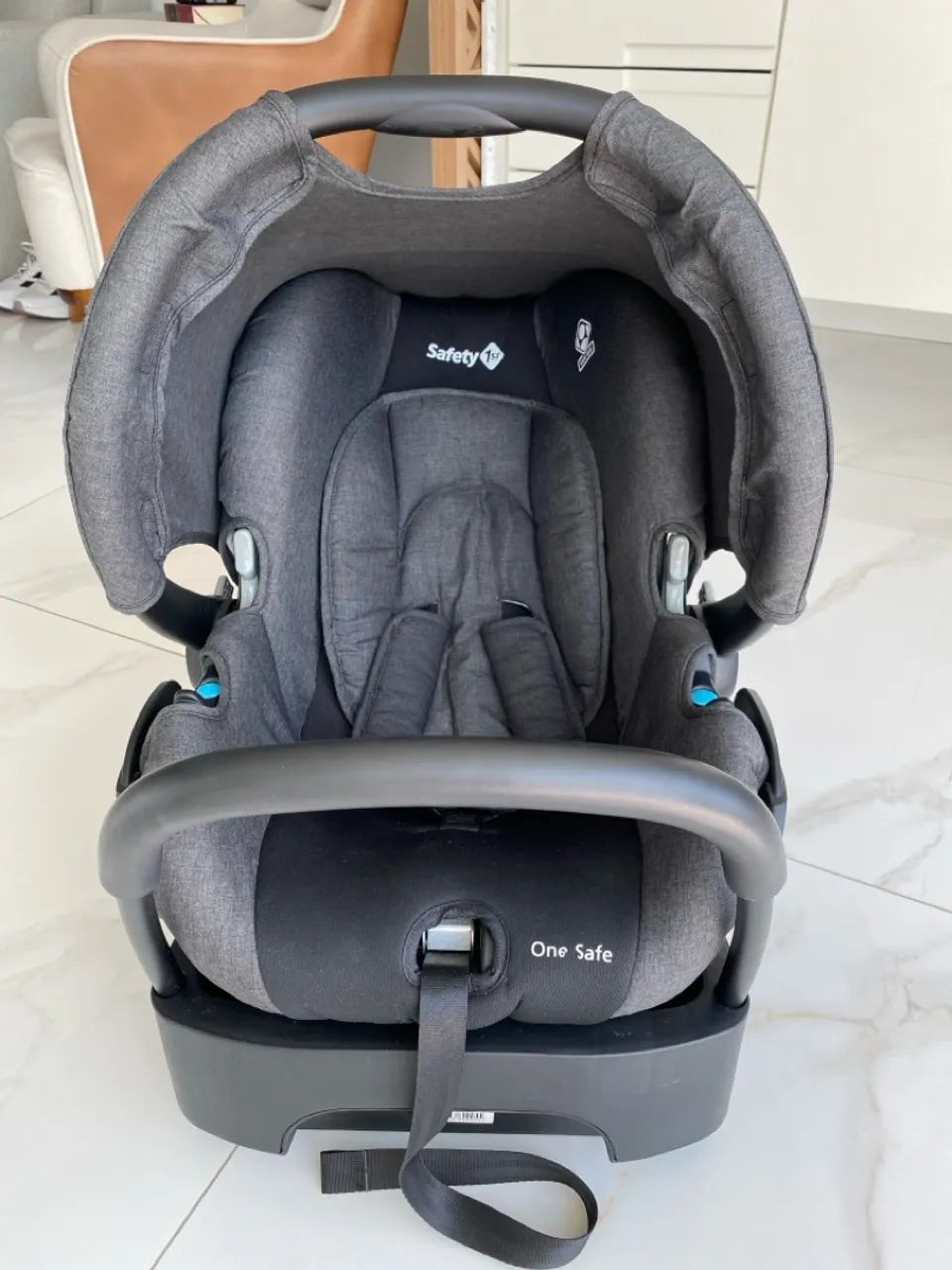 Bebê conforto com base para carro - Foto 6