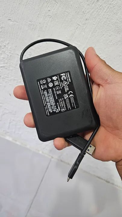 Hd externo 2tb Toshiba 