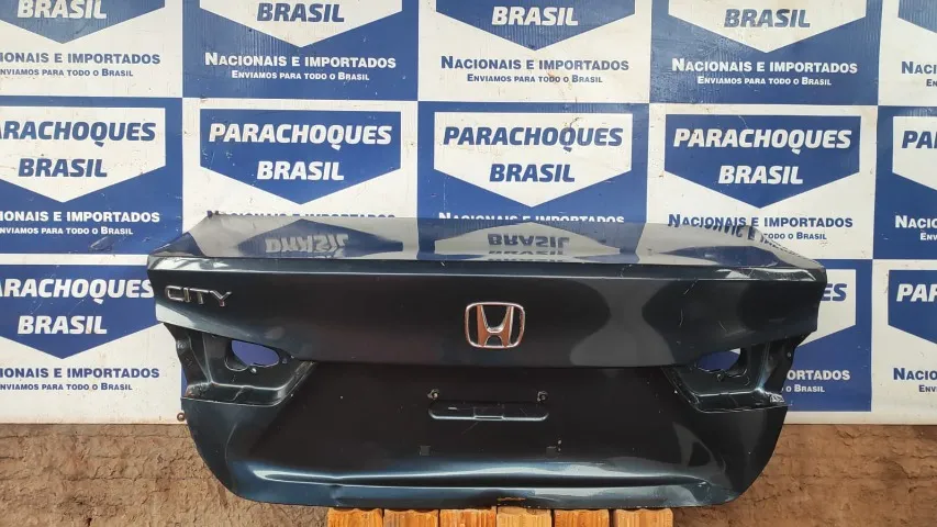 Tampa traseira Honda City 2022 - usado, original PREÇO BOM