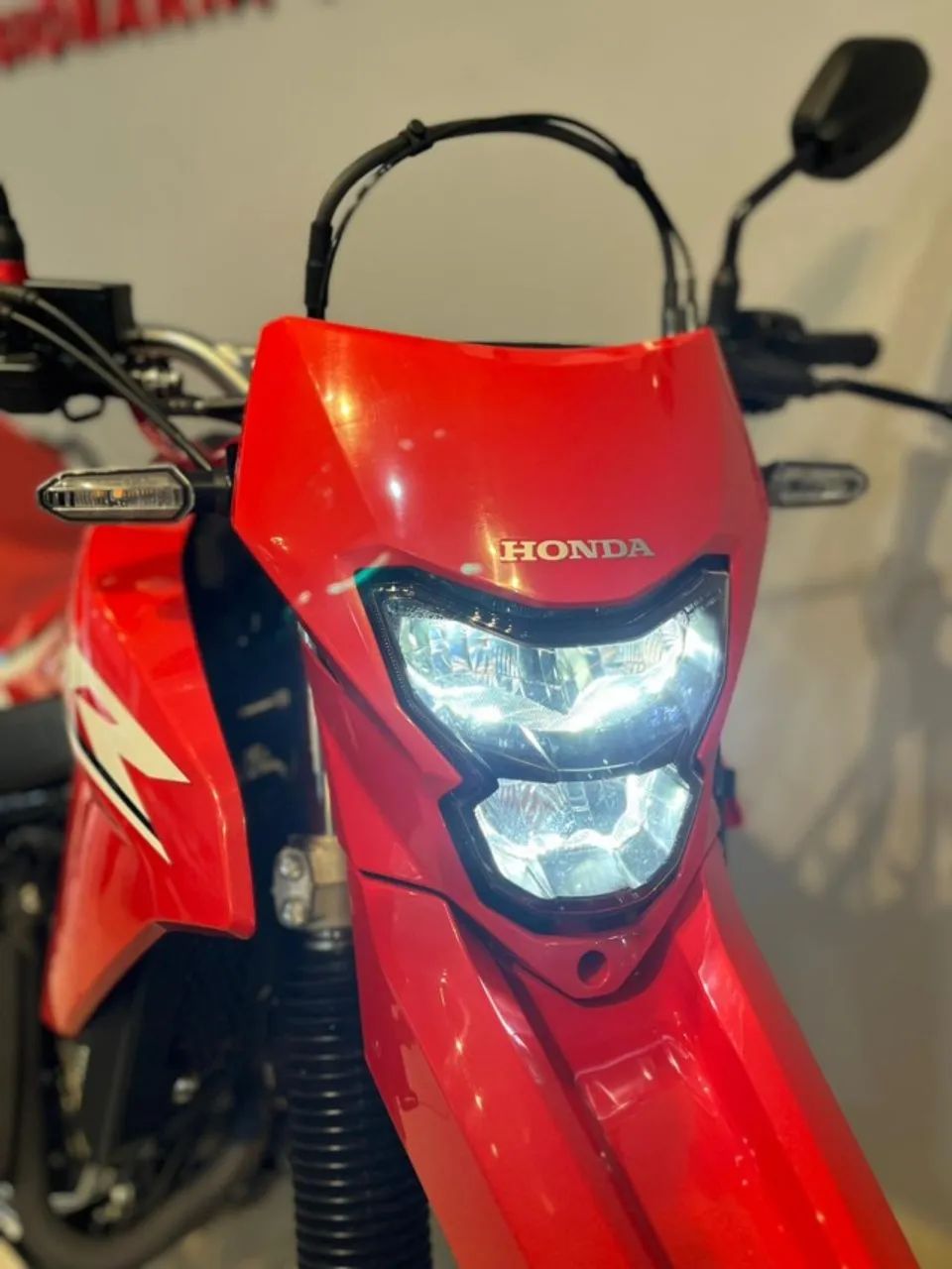 XR TORNADO 300 - Foto 5