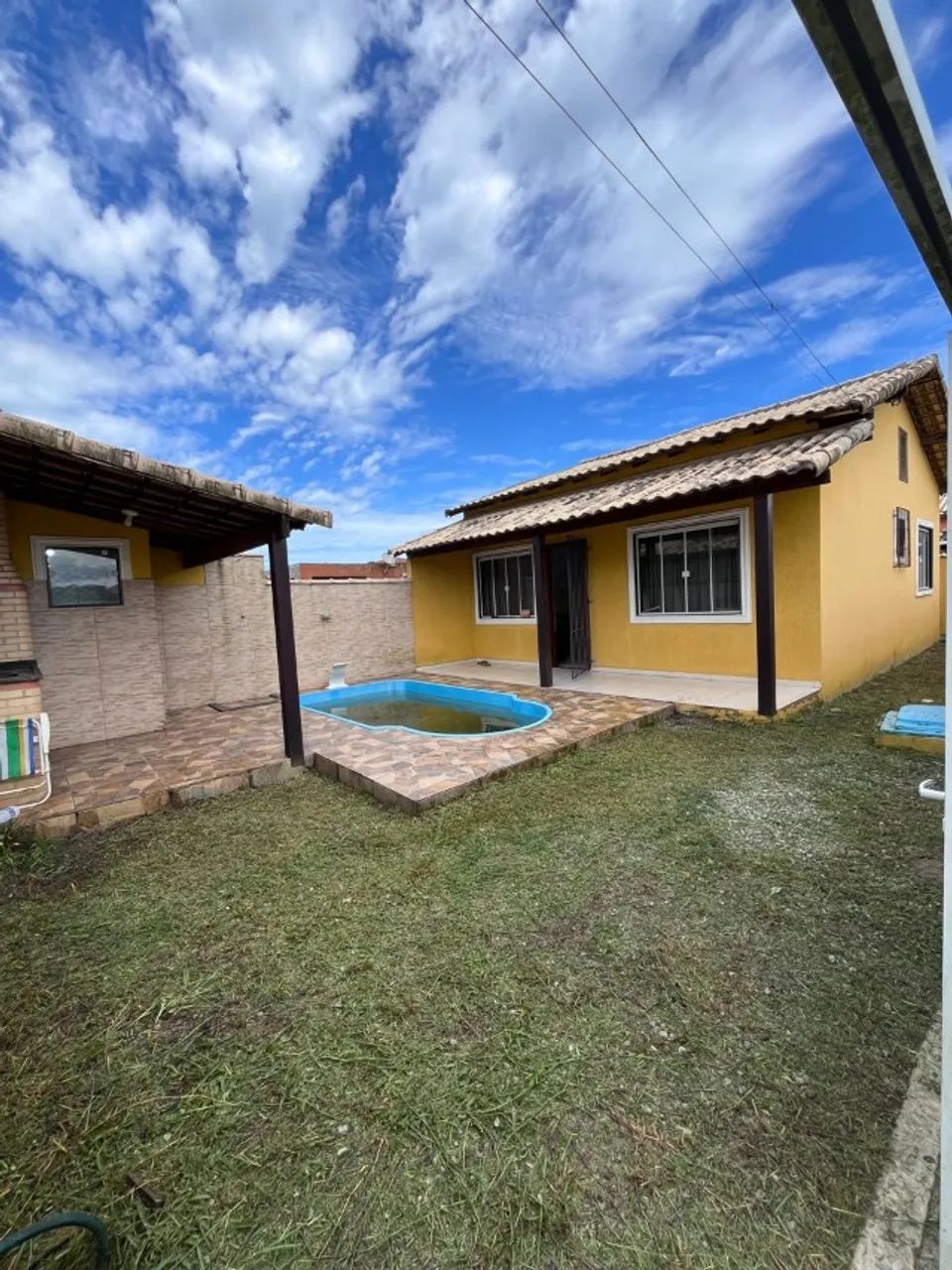 Oportunidade! Casa com Piscina e Garagem para 2 Carros no Gravatá II