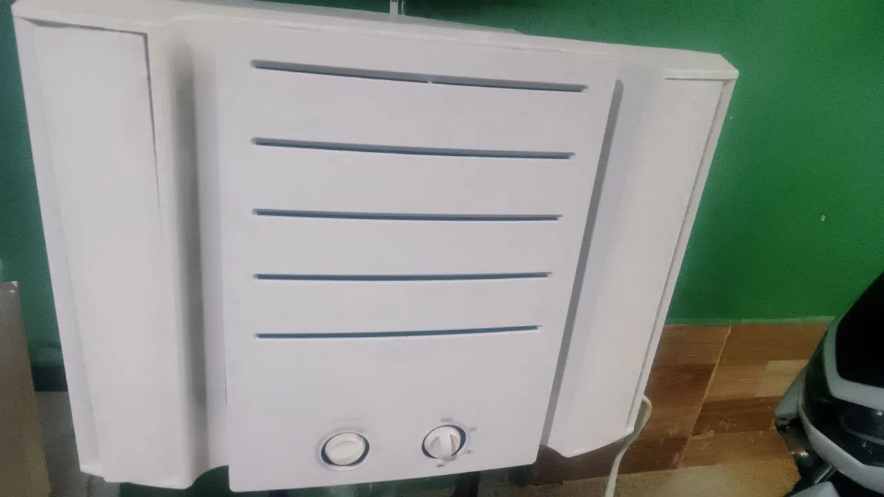 Ar Condicionado Springer 7.500 BTUs Valor 750 reais 