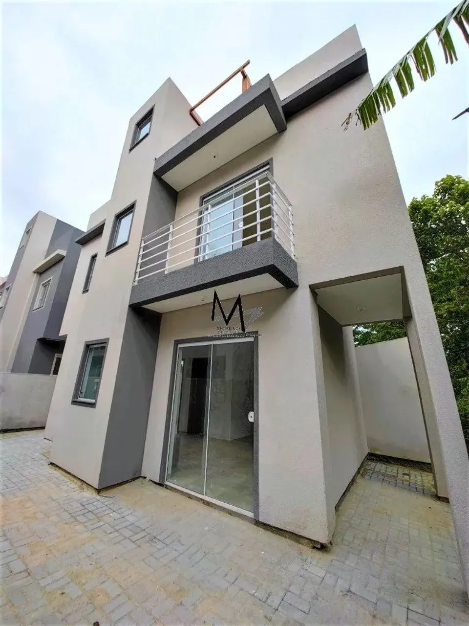 Casa com 2 Suítes e Terraço Cobertura Rio Tavares