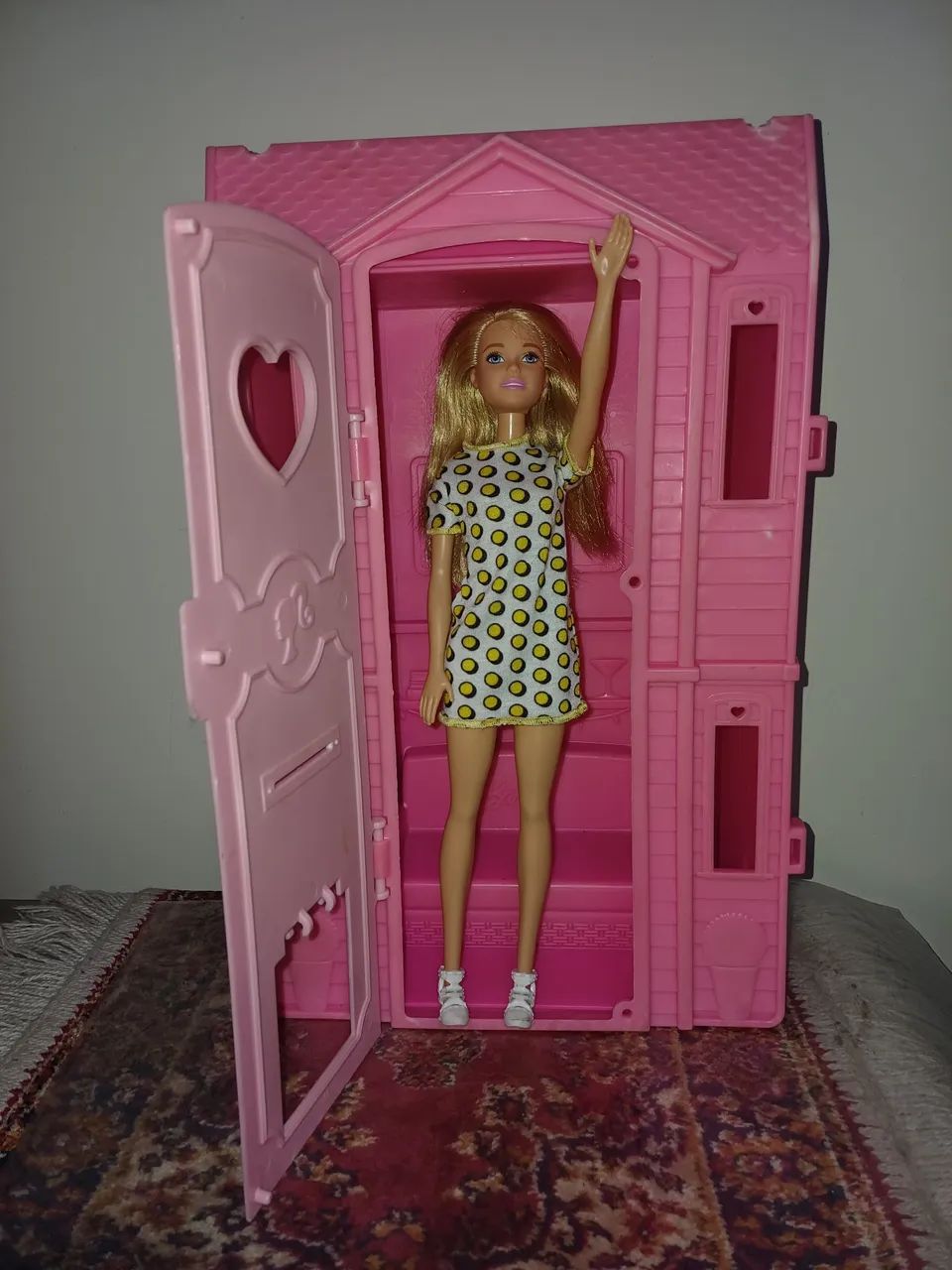 Casa da Barbie com 1 Barbie.  - Foto 3