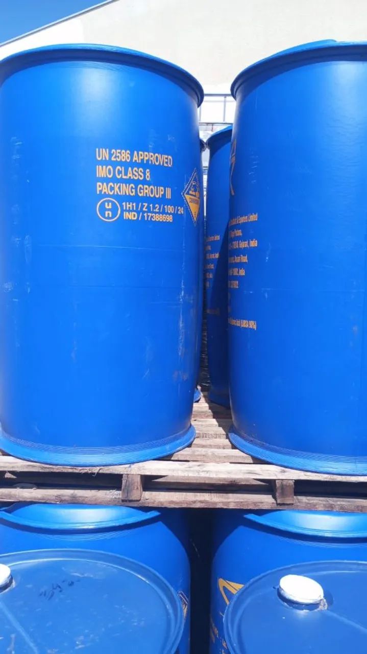 Plastic drum64374699229442120