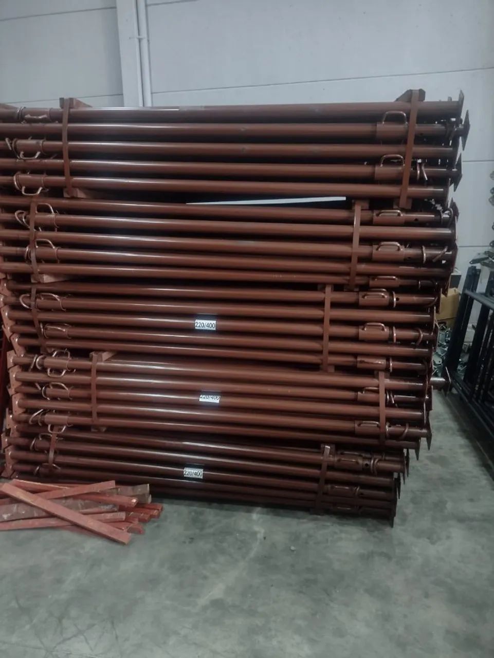 ESCORAS NOVAS DE 4M64220706027649120