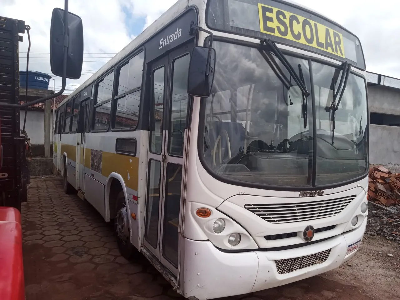Ônibus Mercedes urbano Escolar